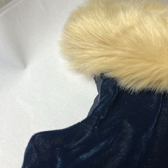 Janie and Jack 100044311 Navy Velvet Faux Fur Collar Jumpsuit NWT size 18-24 mon - Picture 5 of 10